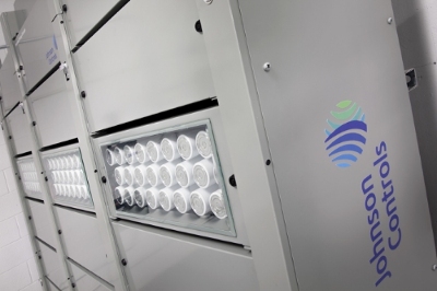 Johnson Controls is bringing its world-class battery technology and building systems expertise to the growing energy storage market by installing distributed energy storage technology in Chicago's iconic Merchandise Mart, the world's largest commercial building and wholesale design center.