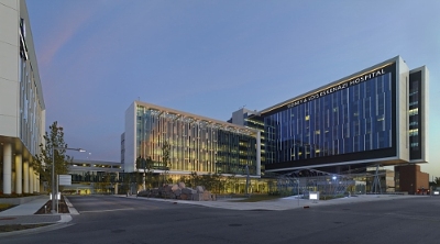 The Sidney & Lois Eskenazi Hospital in Indianapolis features integrated clinical, building and administrative systems to improve clinical care for more than 19,000 inpatients and hundreds of thousands of outpatients each year. Doctors and nurses spend more time with patients at the hospital, thanks in part to technology integration from Johnson Controls, a global multi-industrial company.